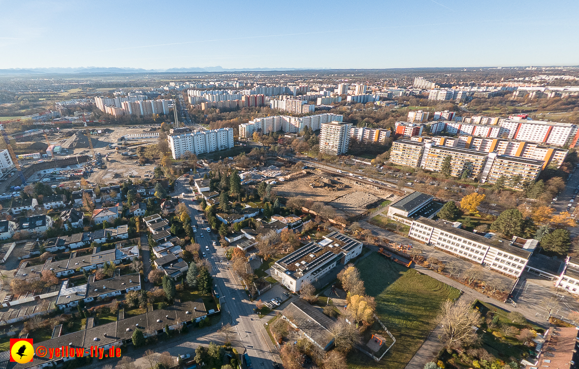 18.11.2020 - Grundschule am Karl-Marx-Ring in Neuperlach